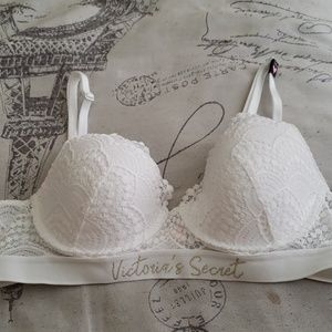 Victoria's Secret push up, lace logo Bra